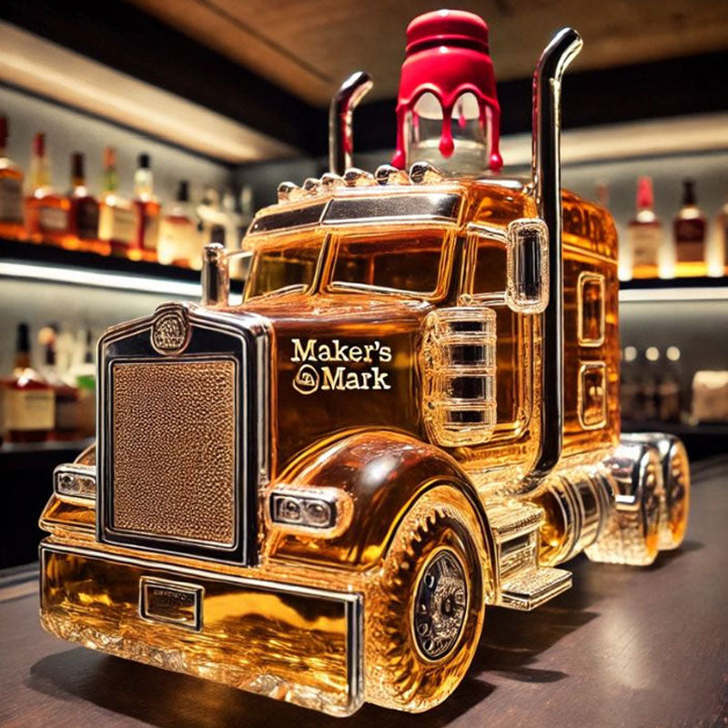 🥃Creative Shaped Whiskey Bottle