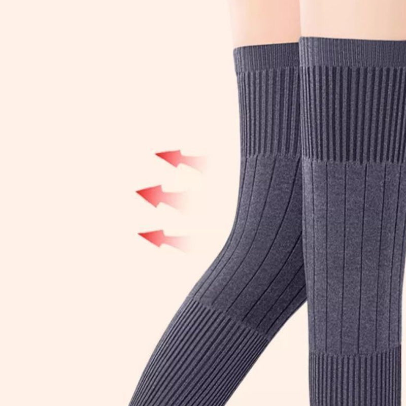 Comfortable and thermally elastic long knee pad