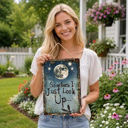 🌙 Retro Night Sky Metal Sign – “Sometimes I just look up…” Inspirational Wall Decor