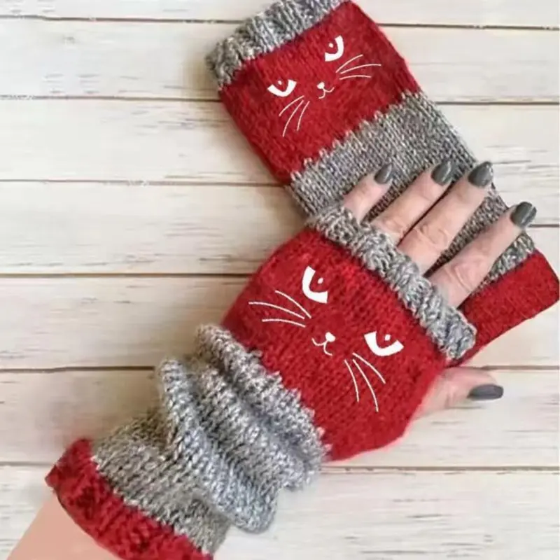 🐱 Cute knitted gloves for women with cat motif – for warm hands and free fingers