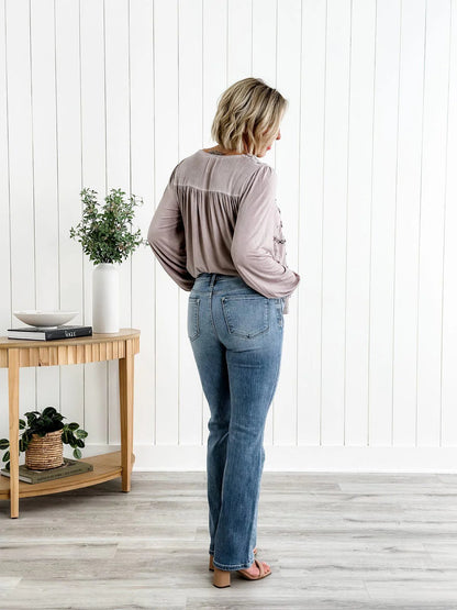 High-waisted trumpet jean